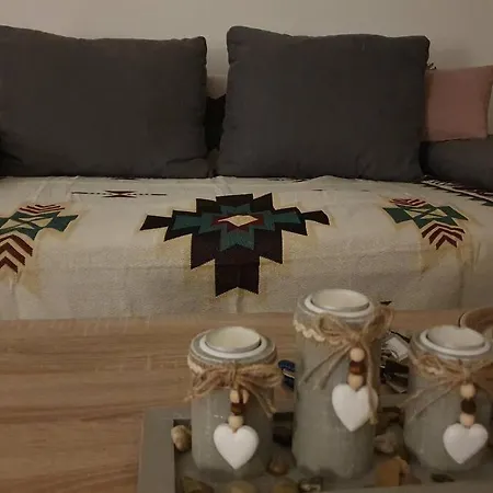 Apartment Shopping Street Gewandhaus Netflx Badew. 58zolltv